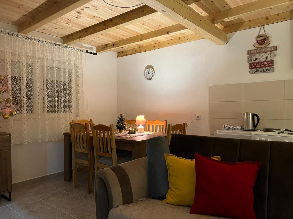 Laf Guest House Kolašin Eksteriør bilde